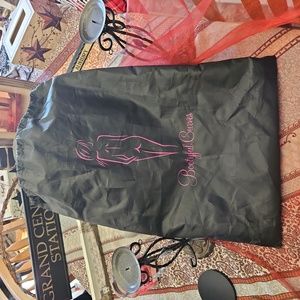 drawstring bag